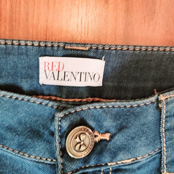 RED VALENTINO DESIGNER JEANS WITH ACCENT BOW TAG SIZE 31 WAIST - Picture 5 of 6